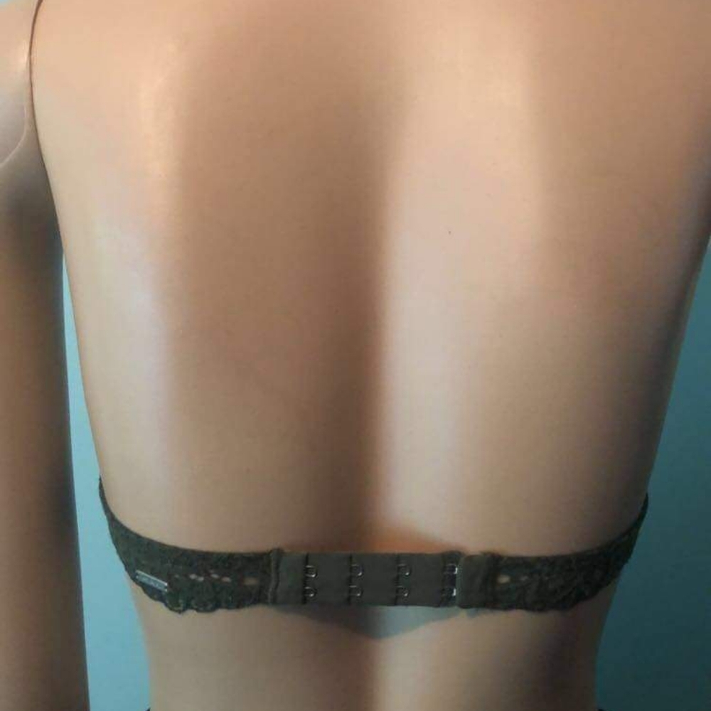 Top - Picture 2 of 3